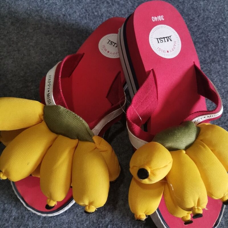 Banana, Hamburger-Shaped Flip-Flops, Personalized Flip-Flops for Outdoor Wear, Funny Slippers for Women with Thick Soles Banana, Hamburger-Shaped Flip-Flops, Personalized Flip-Flops for Outdoor Wear, Funny Slippers for Women with Thick Soles