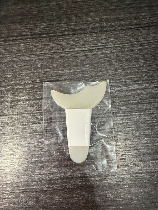 眼妆辅助器长柄画眼线卧蚕下眼睑刷睫毛多功能硅胶月牙挡板易清洗|undefined