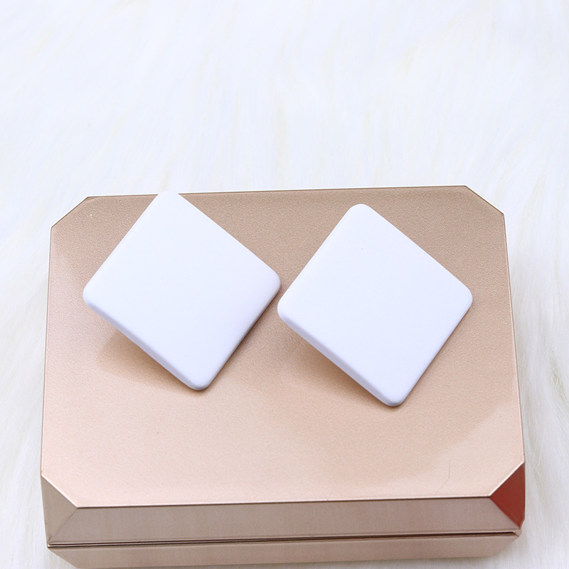 1 Pair Simple Style Geometric Arylic Stoving Varnish Women's Ear Studs display picture 23