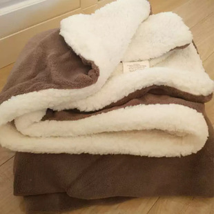 Warm Coral Fleece Blanket Winter Sheet Bedspread Sofa Throw