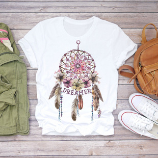 ��Ʒ؛ԴŮʽ�����W׷���˕r��һ�����l��ɫ�͹Ŵ�at��Ů�b