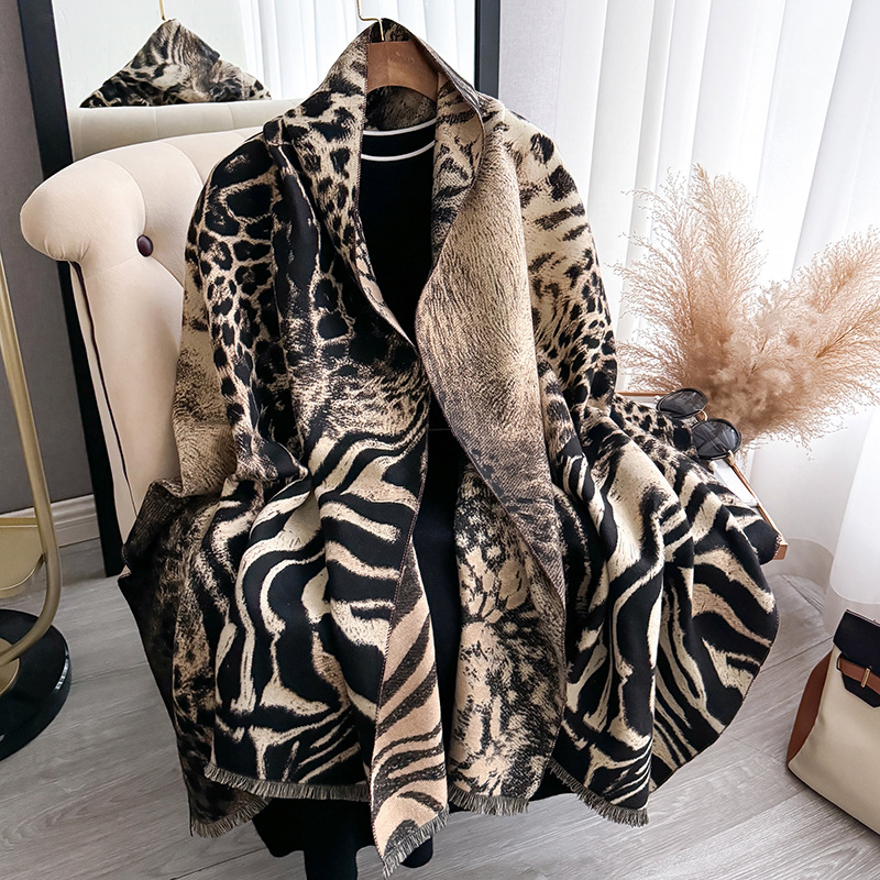 Leopard Print Scarf For Women Thickened Warm Winter Shawl_voghion.com
