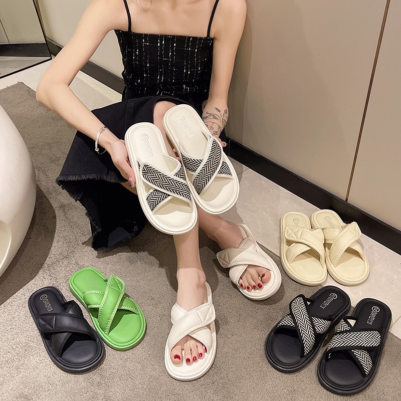 Lente en zomer Nieuw All Match Factory Direct Supply Taizhou Dames S Schoenen Zachte onderkant Mode Ronde neus Casual pantoffels_voghion.com