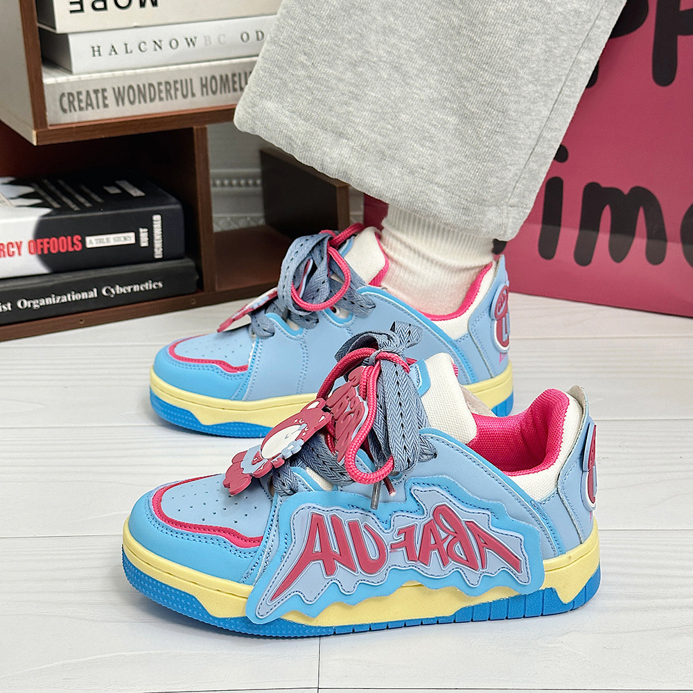 滑板鞋女2024春季新款百搭ins超火灰色鞋子情侶輕便厚底麵包女鞋