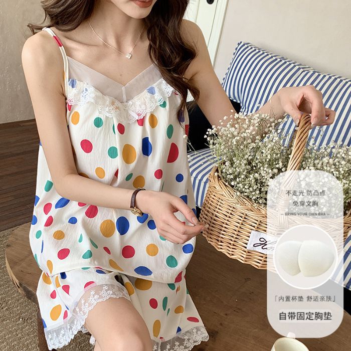 Venta al por mayor transfronteriza verano nuevo pijama mujer nube algodón encaje tirantes pantalones cortos cojín fijo para el pecho dulce servicio a domicilio