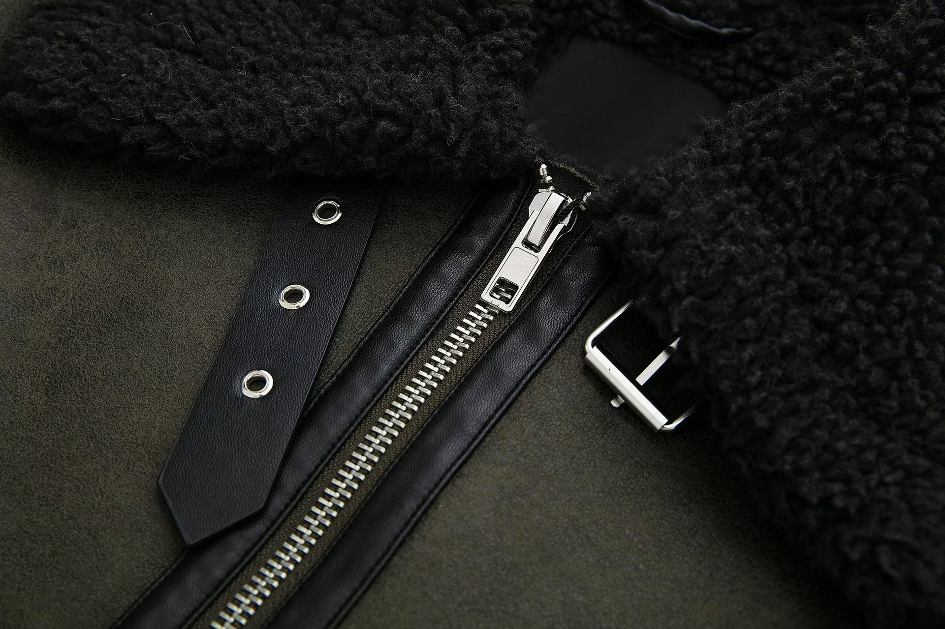 1330g Weight Casual Jacket Outerwear Type Long Sleeve Sleeve Length Zipper Placket Type Deerskin Velvet Composite Material Fabric Type Short Top Length Coat Tops Type Casual Occasion Turndown Neckline Loose Fit Type Color Block Pattern Winter, Autumn Season Women's Gender Streetwear Style Women's Streetwear Color Block Zipper Coat Casual Jacket 4