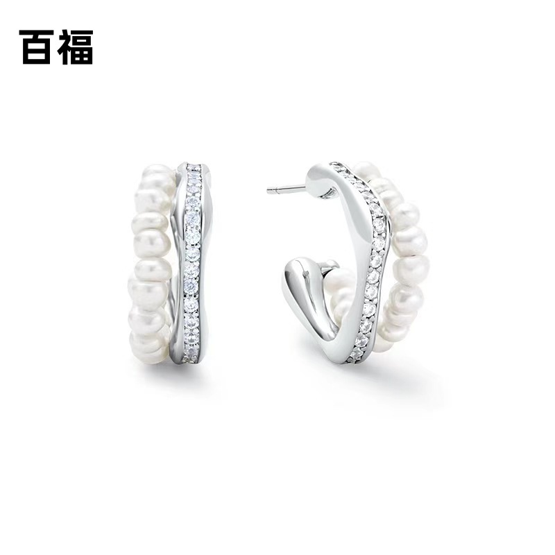 流光珍珠耳釘女輕奢小眾設計高級感精緻鑲鑽耳環氣質個性百搭耳飾