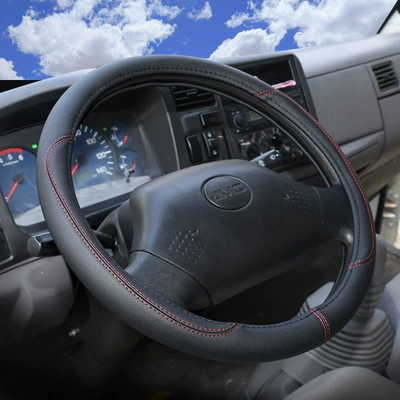 Steering wheel cover, bus non-slip wear-resistant leather steering