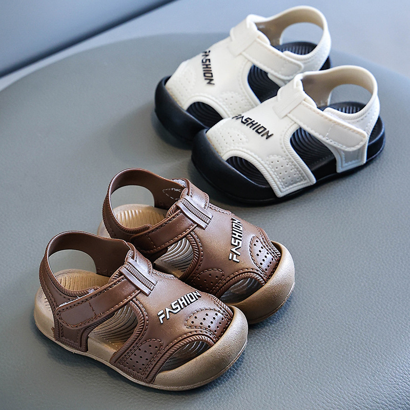 Boys' Sandals Summer New Style Children's Fashion Versatile Non-Slip Toddler Sandals Soft Sole Beach Sandals for Small and Medium-Sized Children