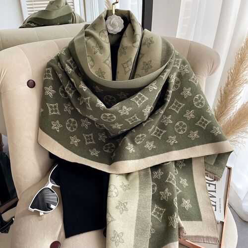 Office tassel shawl five-pointed star scarf for women autumn and winter new imitation cashmere European and American thickened warm dual-purpose scarf