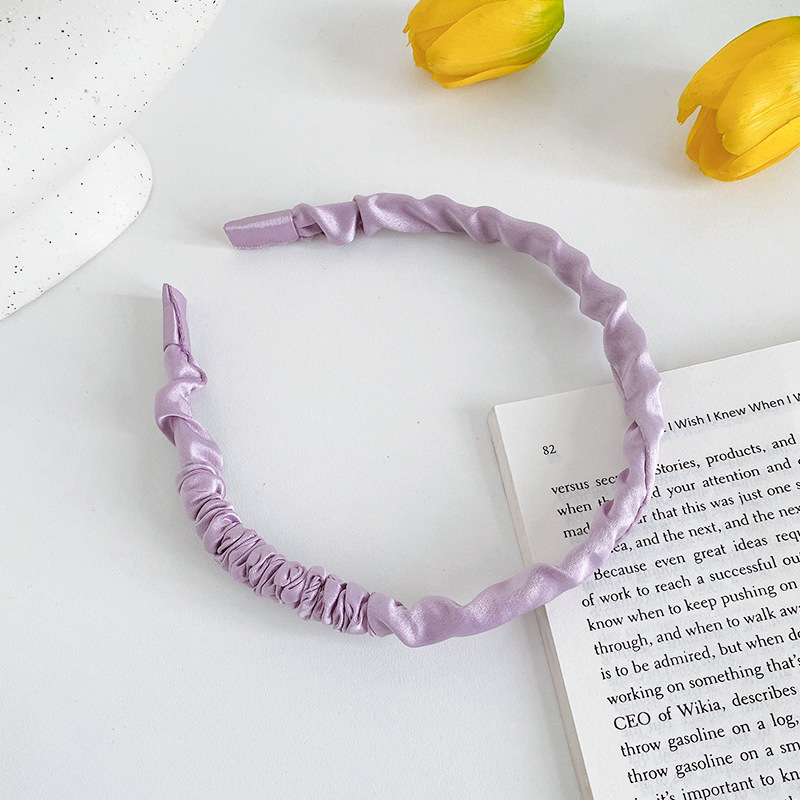 Primavera pequeña diadema fresca para mujer 2025 celebridad de Internet nuevo estilo salvaje fuera de estilo coreano horquilla de cabello prensado diadema accesorios para la cabeza