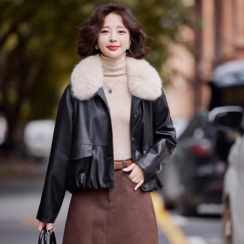 Brand Large Fur Collar Fleece-Lined Goatskin Leather Jacket for Women 2025 Autumn and Winter New Fashion Versatile Age-Reducing Ladies Motorcycle Jacket