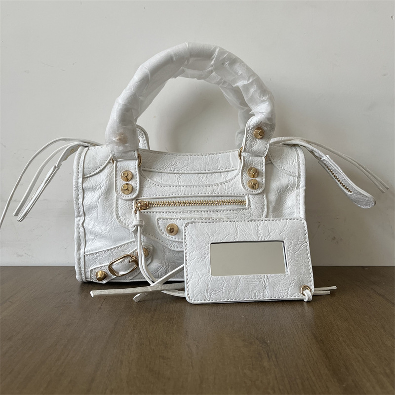 Rebites Dourados - Tamanho Mini - Branco - Pronto para Envio Imediato