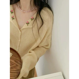 女式衬衫;毛衣;女式针织衫