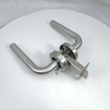 不锈钢门把手单弯执手浴室锁卫生间拉手厕所保险栓锁具房门室内