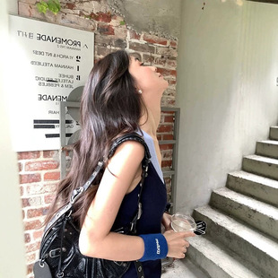���׷��/�P�Ӽ� �كɼ�ײɫᘿ����ĵ���Ů�ļ��߼������ٴ���