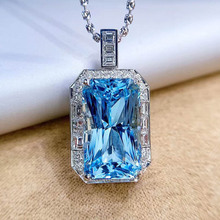 祖母绿切工仿海蓝宝吊坠 高级珠宝圣玛利亚托帕蓝彩宝无事牌项链