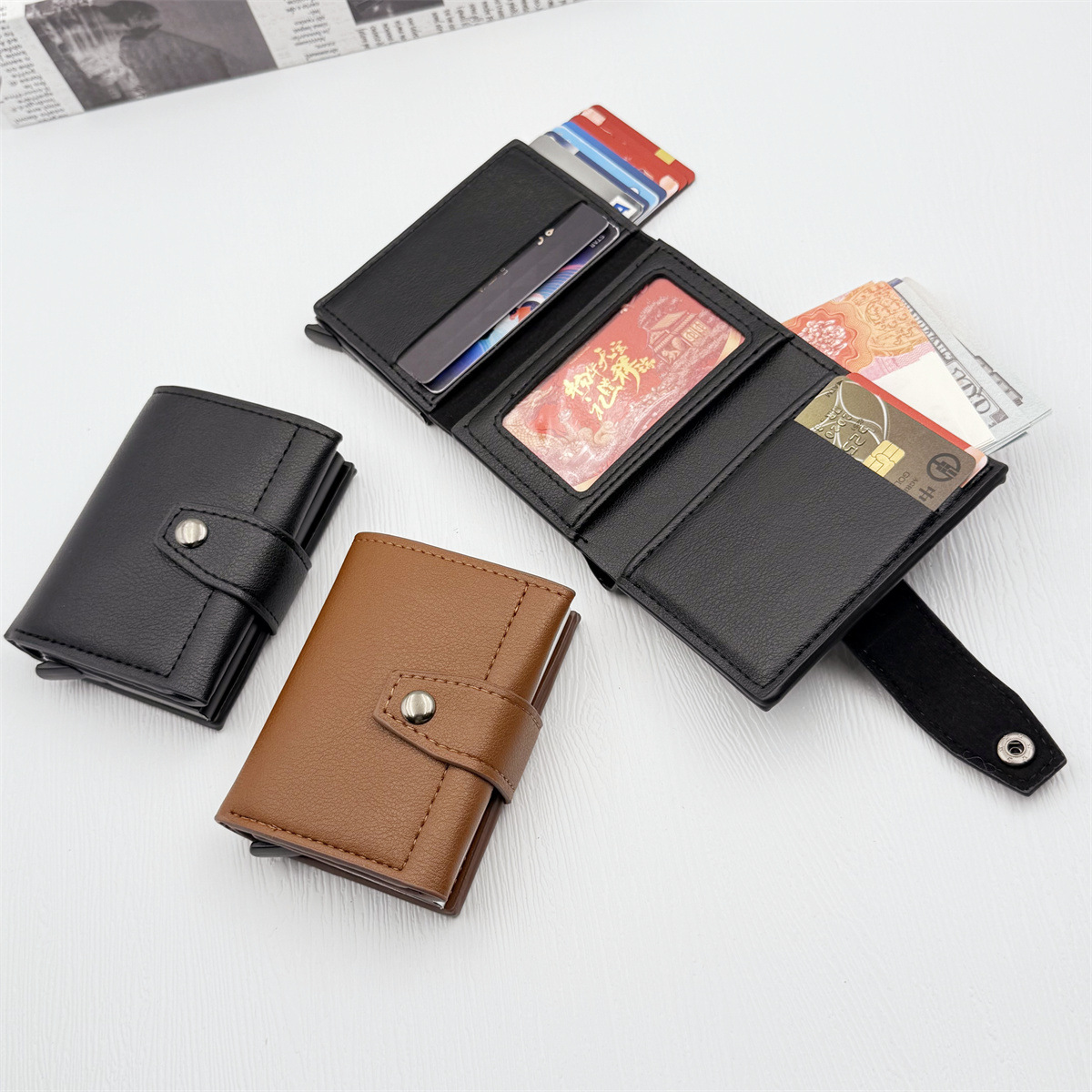 Cartera transfronteriza de nuevo estilo para hombres Cepillo anti-desmagnetización y antirrobo Estuche para tarjetas multifunción de gran capacidad Estuche para tarjetas de visita Venta caliente de Amazon