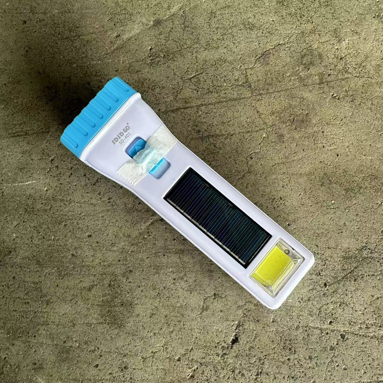 401出苏丹led强光太阳能手电筒USB可充电式便携小手电户外应急灯