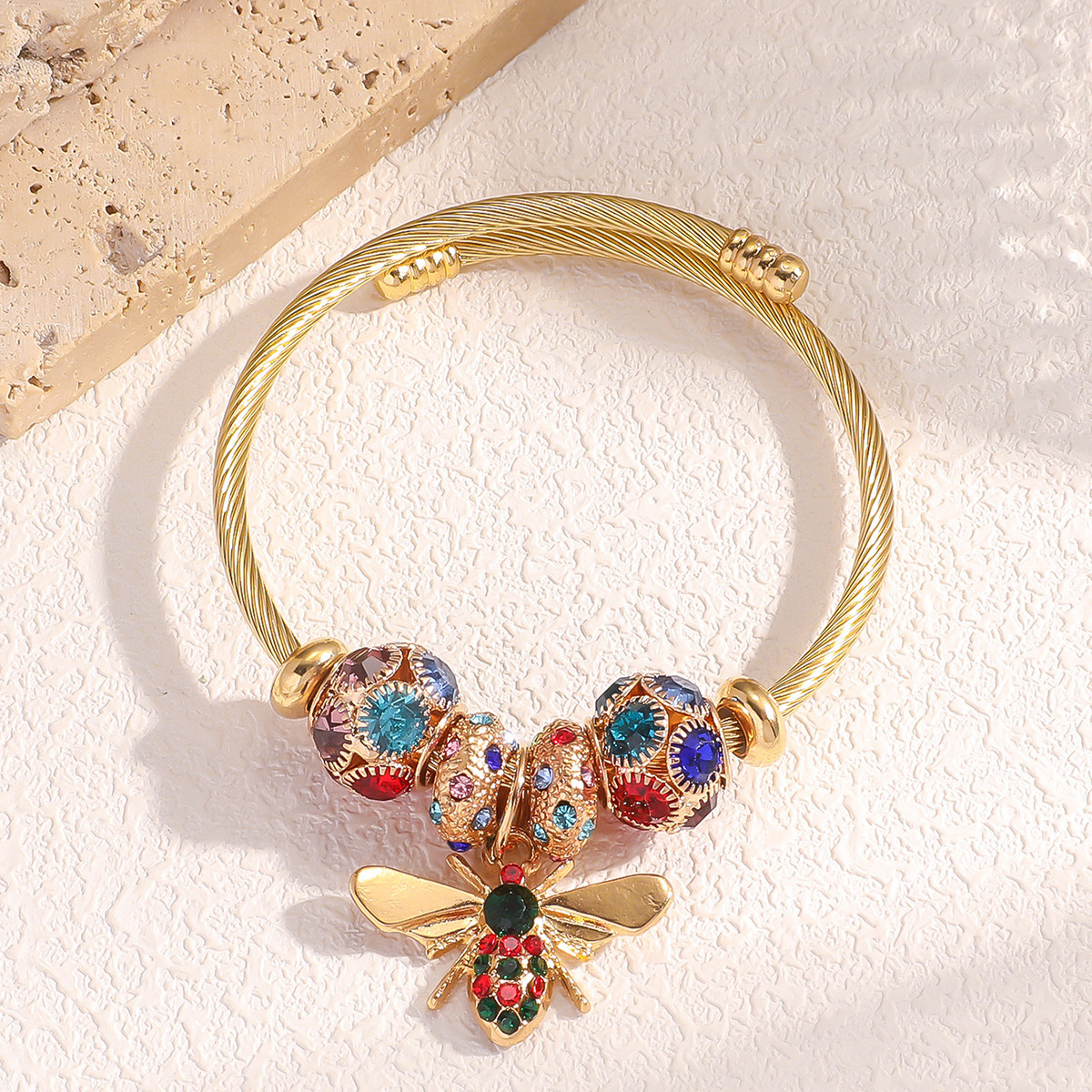Joyas explosivas transfronterizas Panjiafeng Brother aleación oro ajustable pulsera de abeja femenina brillante anillo de moda de bola de diamante