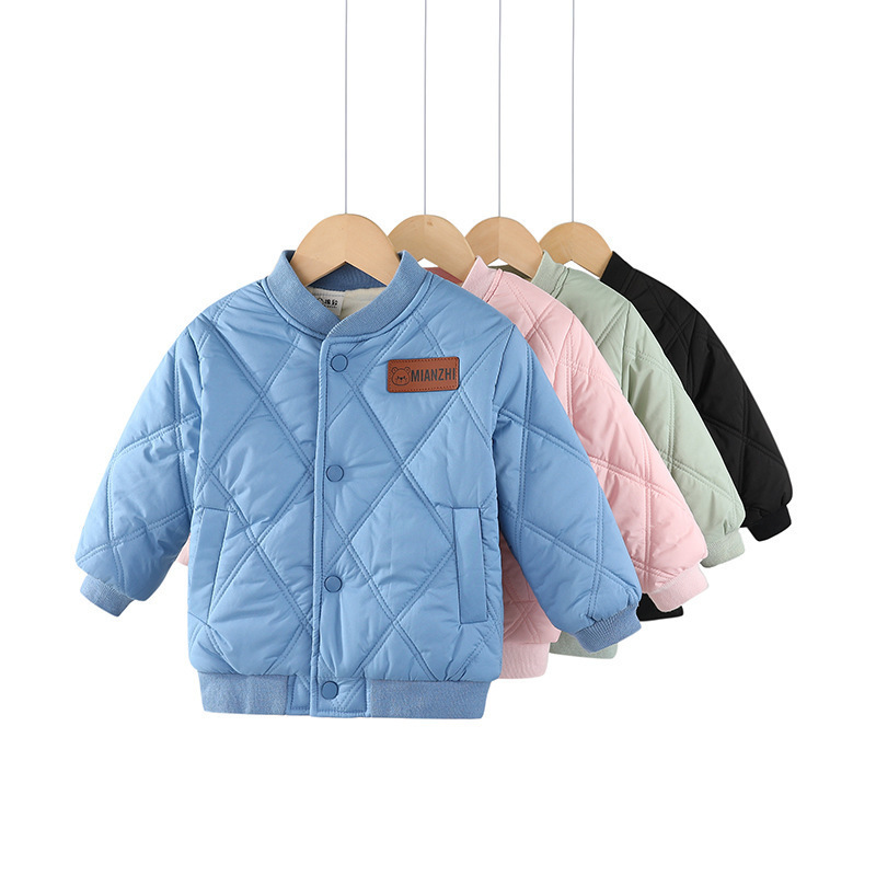 Chaqueta de algodón para niños 2024 Otoño e Invierno Nuevo estilo coreano chaqueta de bebé para niños uniforme de béisbol estilo coreano ropa de algodón engrosada moda