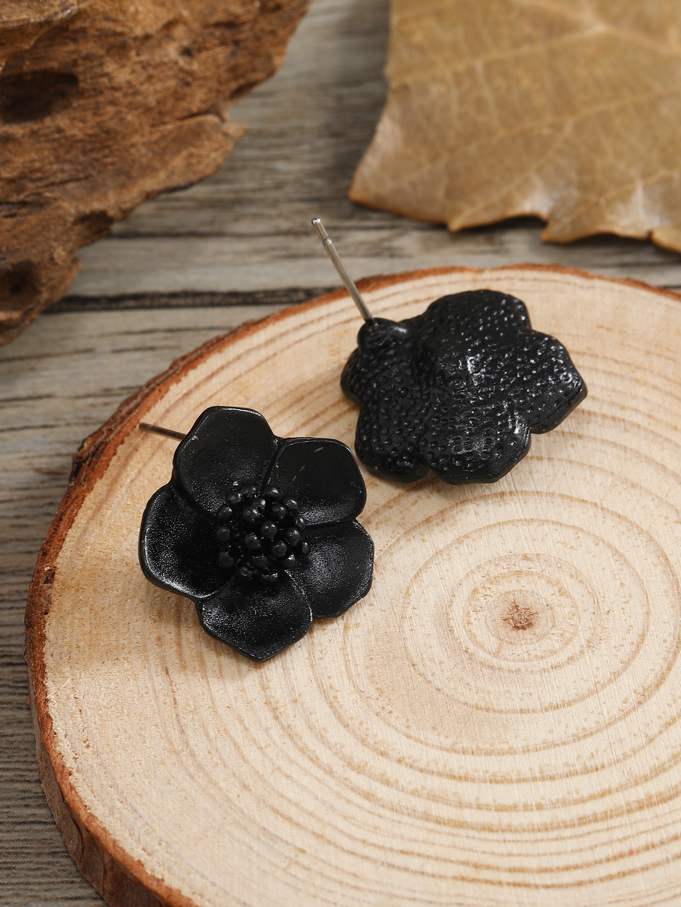 Flower Pattern Women'S Gender 1 Pair Simple Style Flower Alloy Enamel Women's Ear Studs