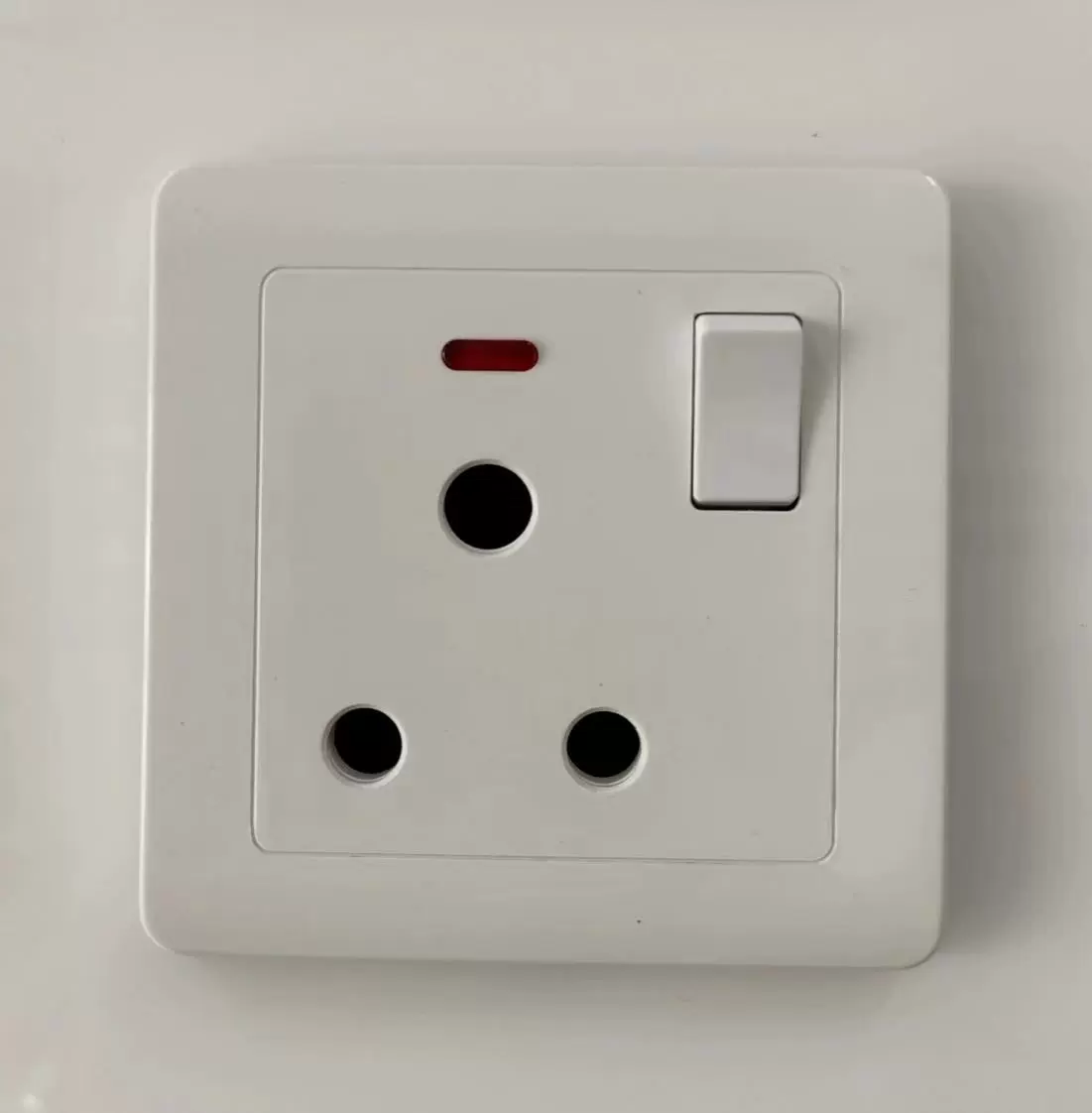 Luoge Wall Ultra-Thin Switch Panel - Lightweight, Multi-Config Electrical Socket Box with Light