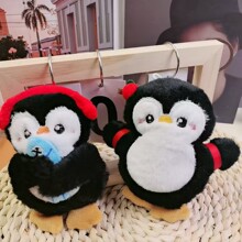 毛绒小挂件抱鱼小企鹅毛绒公仔小玩偶包包挂件高颜值背包挂饰女