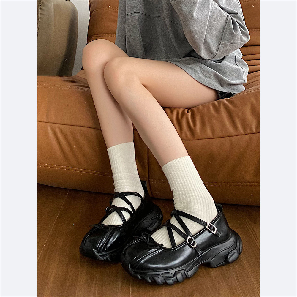 Modische und trendige Damenschuhe, flacher Mund, Ballettschuhe mit dicker Sohle, sportliche Mary-Jane-Schuhe, Mädchen-Retro-Nischen-Casual-vielseitiger, funktioneller Papa_voghion.com