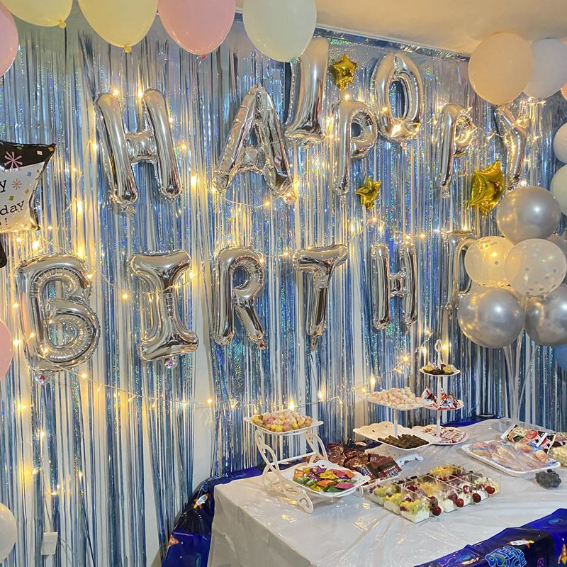 Decoración de bordillo cortina de seda de lluvia fiesta de cumpleaños boda fondo pared decoración de diseño brillante cuadrado cortina de seda de lluvia bordillo