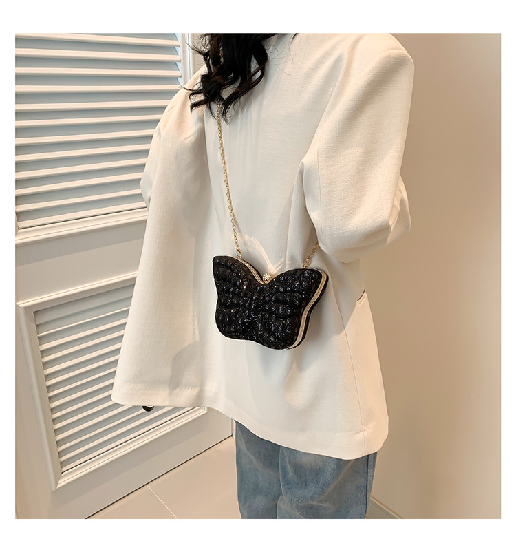 Women's Small Special Material Solid Color Butterfly Elegant Vintage Style Lock Clasp Evening Bag display picture 20