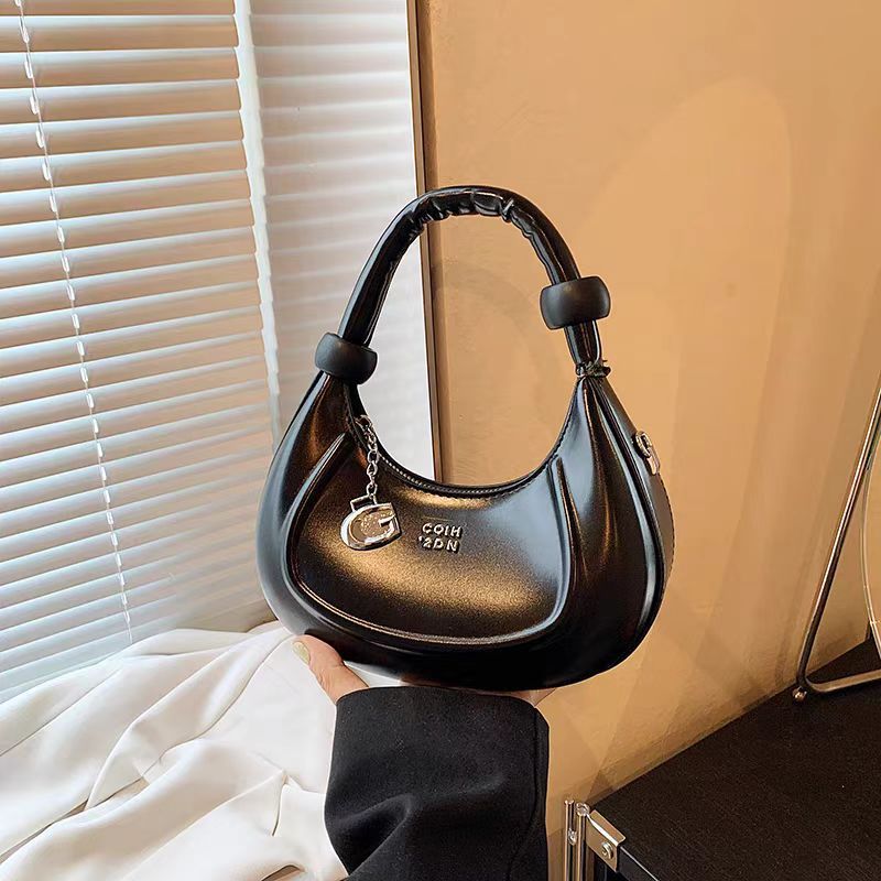 Women's Retro Saddle Crossbody Bag Designer Versatile Shoulder Bag_voghion.com