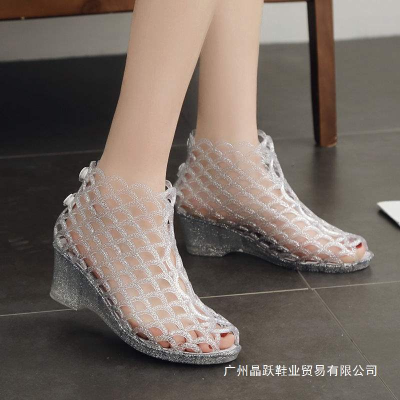 European and American Women's Summer Fashion Plastic Crystal Fish Mouth Sandals Wedge Heel Hole Bird's Nest Jelly Shoes Non-Slip High Heel Mom's Shoes European and American Women's Summer Fashion Plastic Crystal Fish Mouth Sandals Wedge Heel Hole Bird's Nest Jelly Shoes Non-Slip High Heel Mom's Shoes