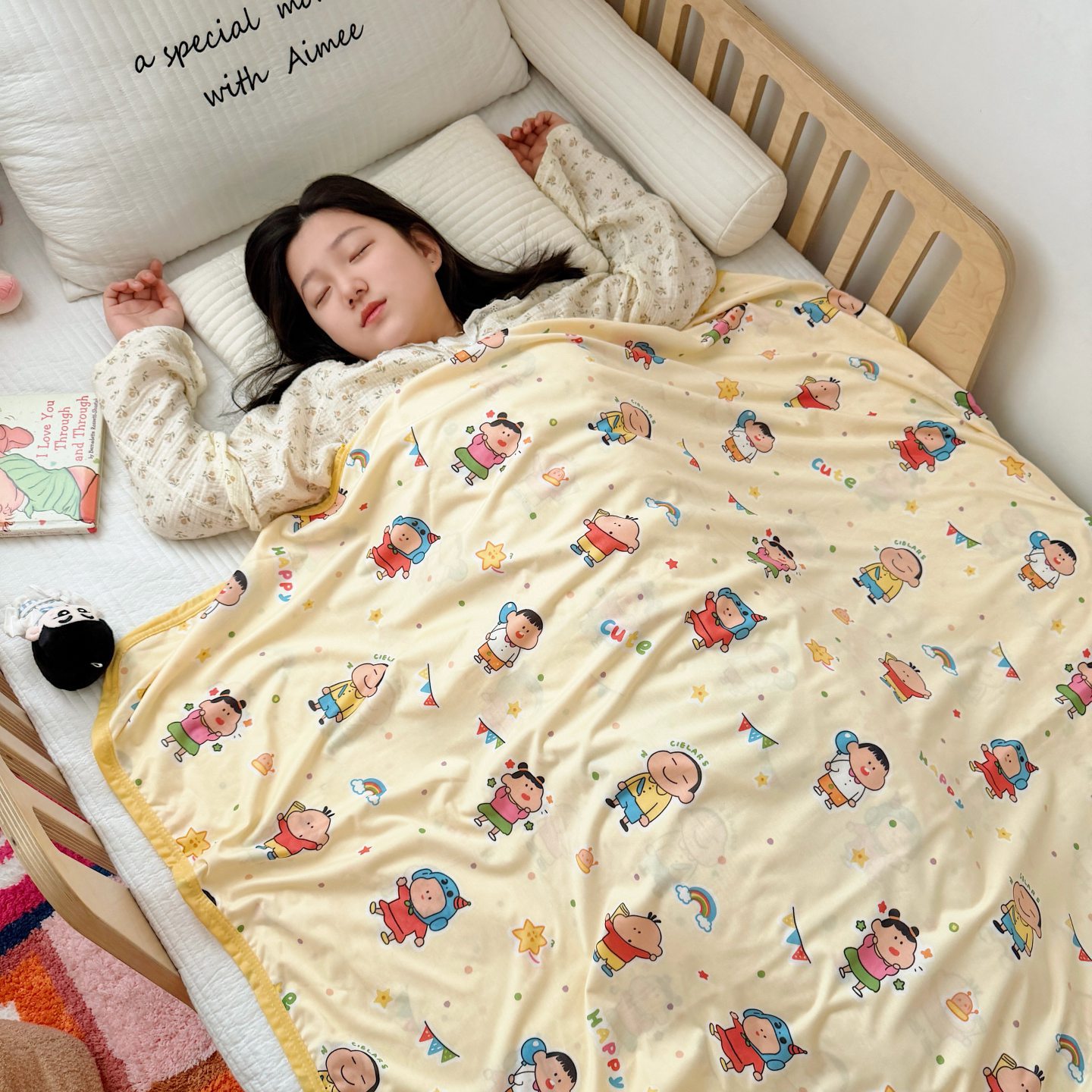 Crayon shin-chan / 80cmx110cm knitted throw blanket