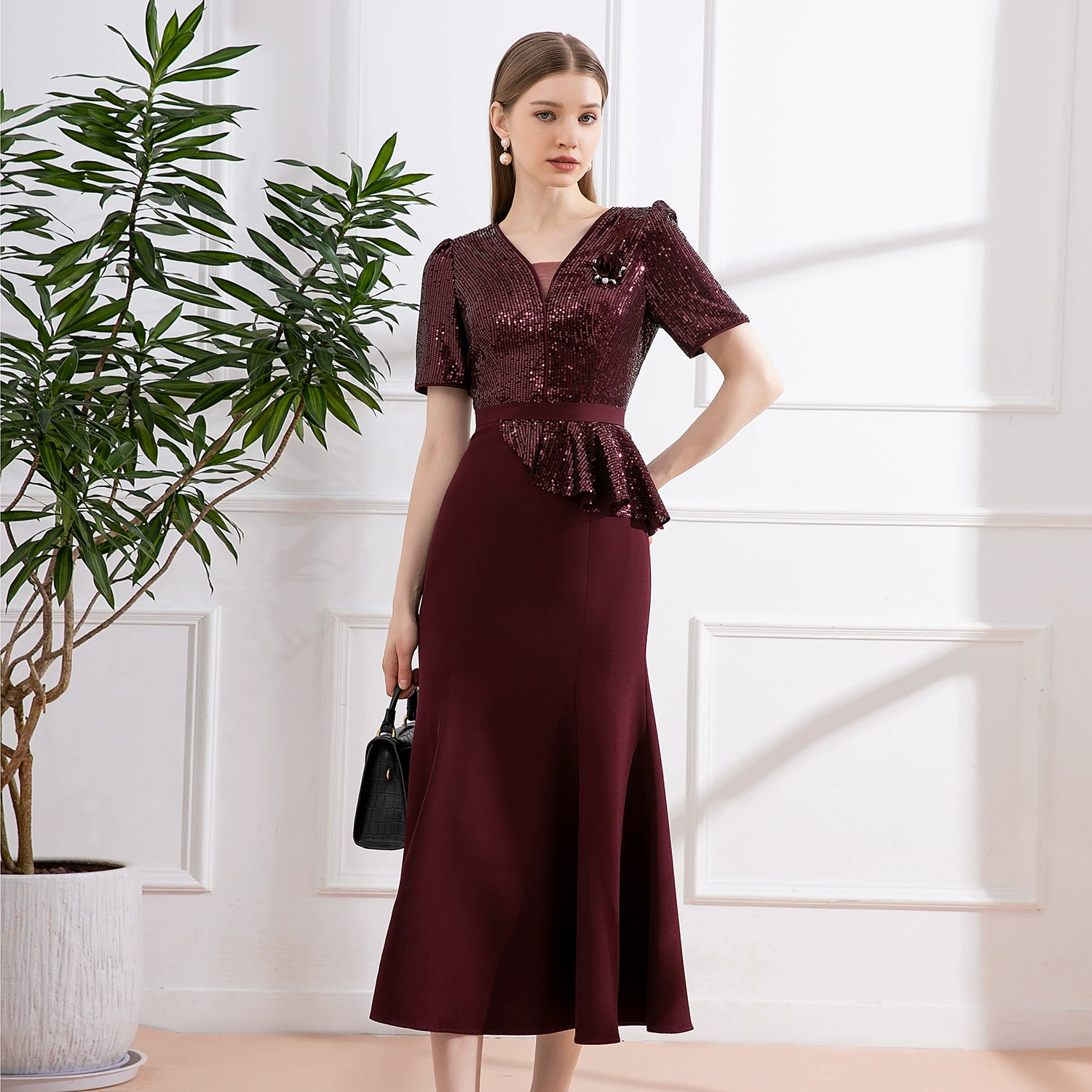 Шэньчжэнь бренд модное банкетное платье молодая и благородная свекровь