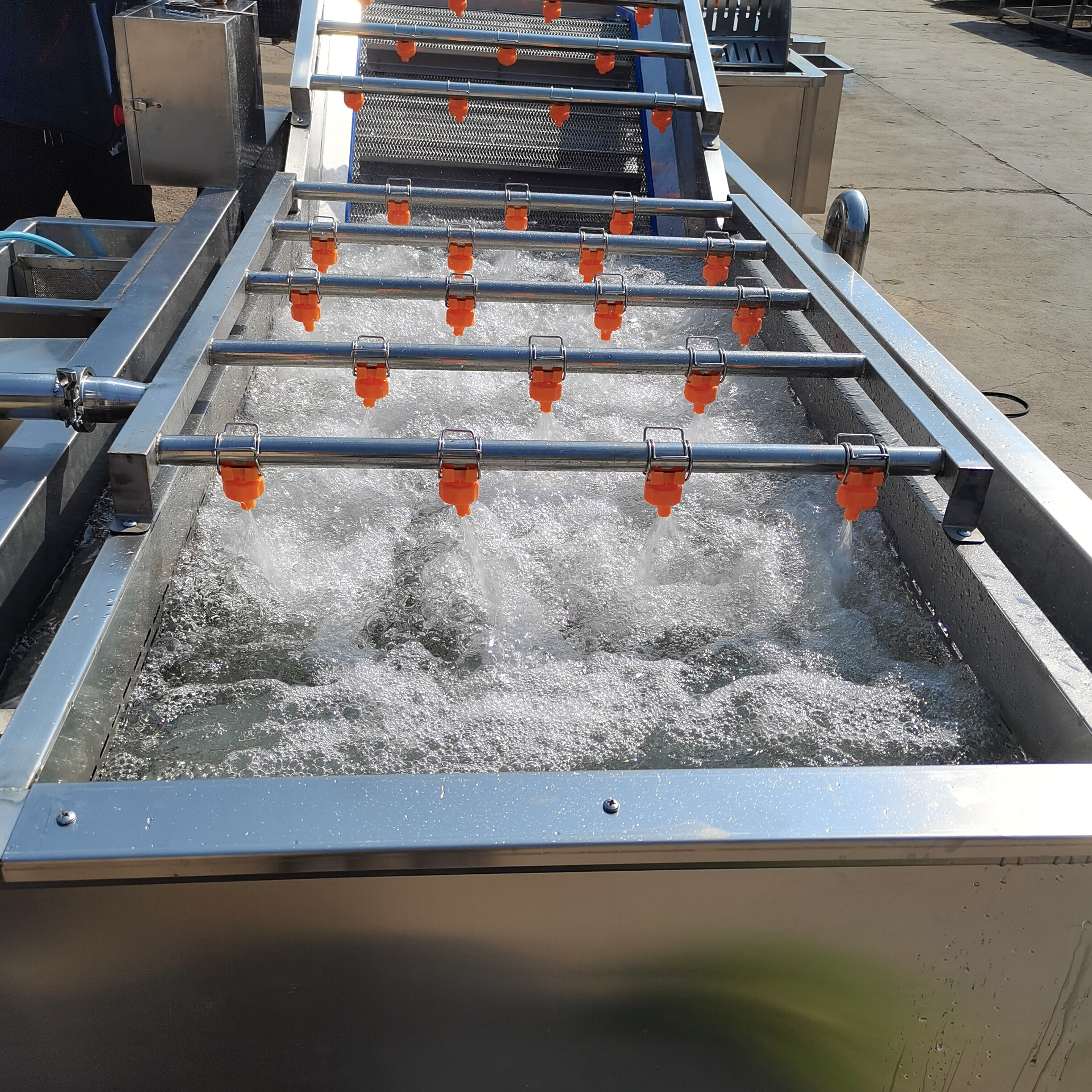 j8西红柿葡萄全自动山楂清洗机果蔬桑葚洗果机商用黄桃草莓柑橘g3