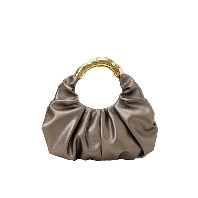 Bolso de mujer venta caliente nuevo nicho coreano diseño popular bolso plegado de lujo ligero de alta calidad bolso de hardware personalizado