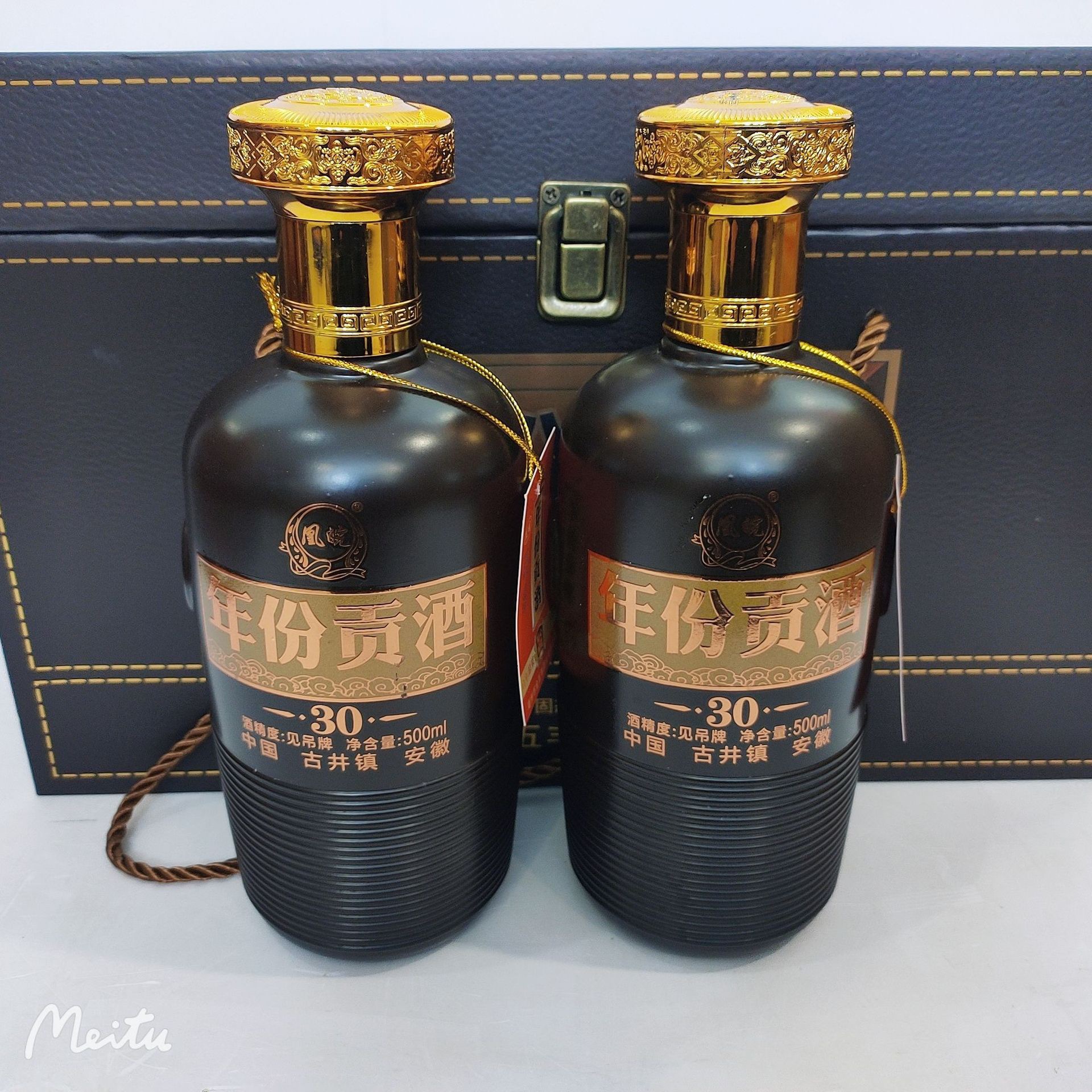 年份贡酒500毫升*6瓶52度浓香型白酒皮箱白酒优级酒纯粮食酒批发