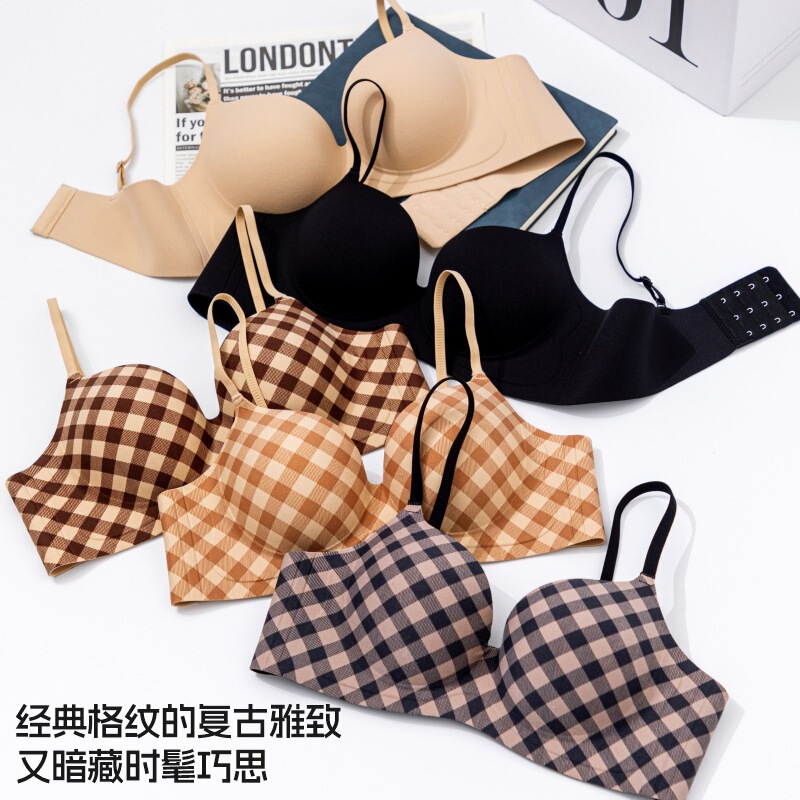 Original Small Bust Bra for Women, Sweet Cream Plaid Thickened Padded Cup, Enhances Appearance of Larger Bust, Wireless Bra