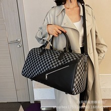 �羳���������������Ůʿ���а��н����������������ˮ�ռ{��