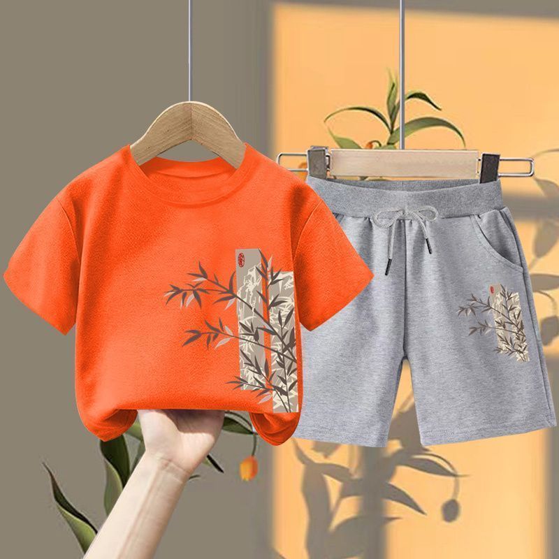 (오렌지색 티셔츠 + 로프그레이 반바지) 좌측하단 대나무