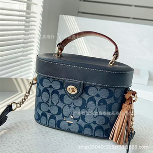ޢ�Ұ���ŮTRAILţƤ���w���Ӱ����y���μ�б������朗l���r�а�
