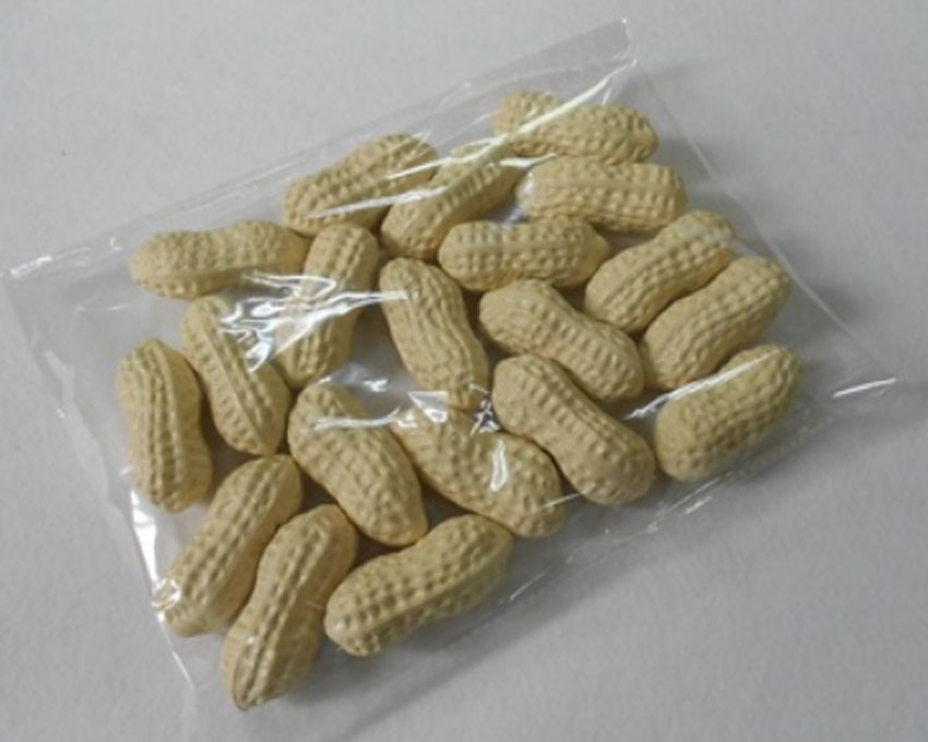 7cm plastic white peanuts