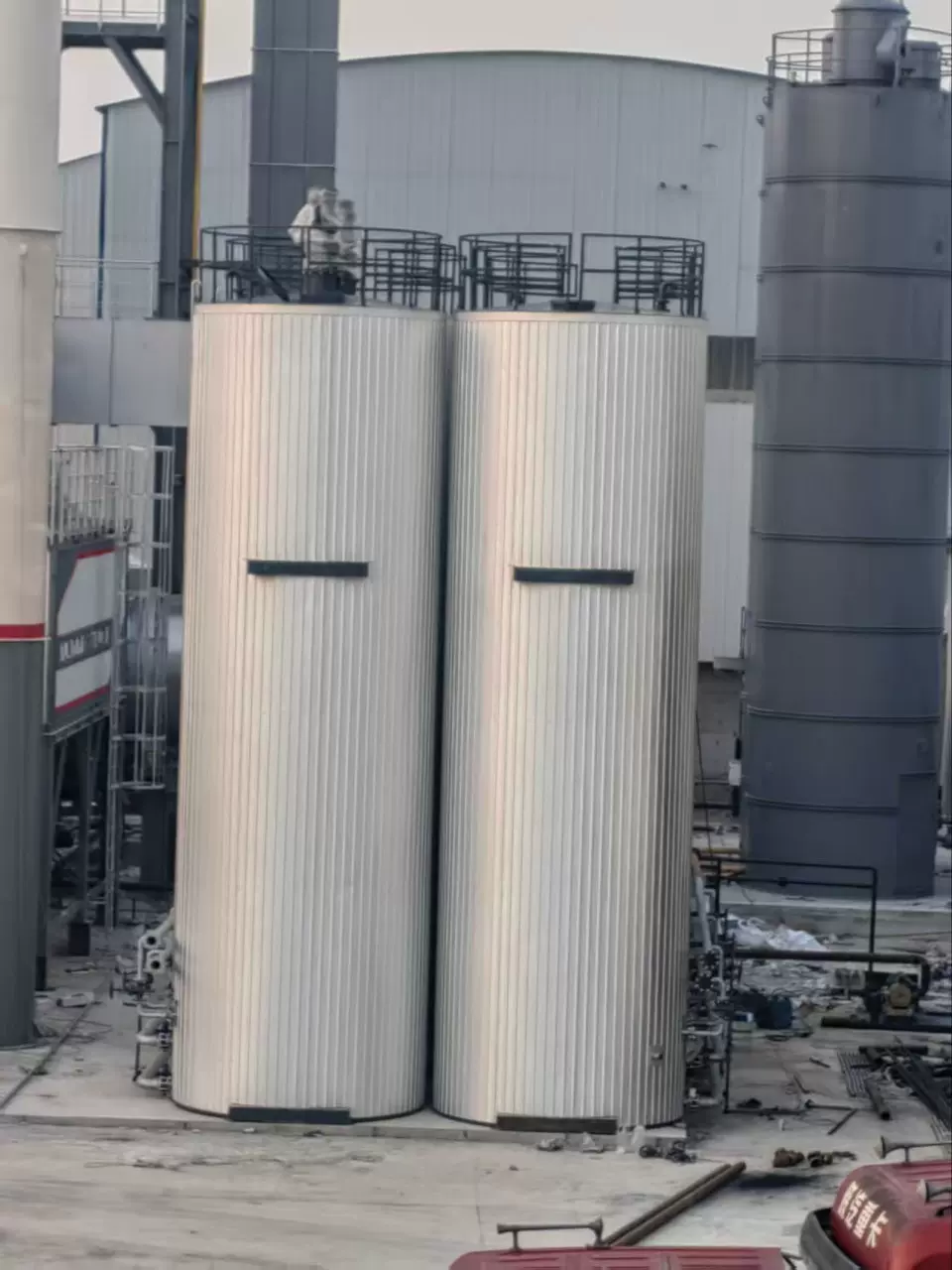 厂家立式电加热沥青储存罐沥青储存设备导热油式沥青储存罐