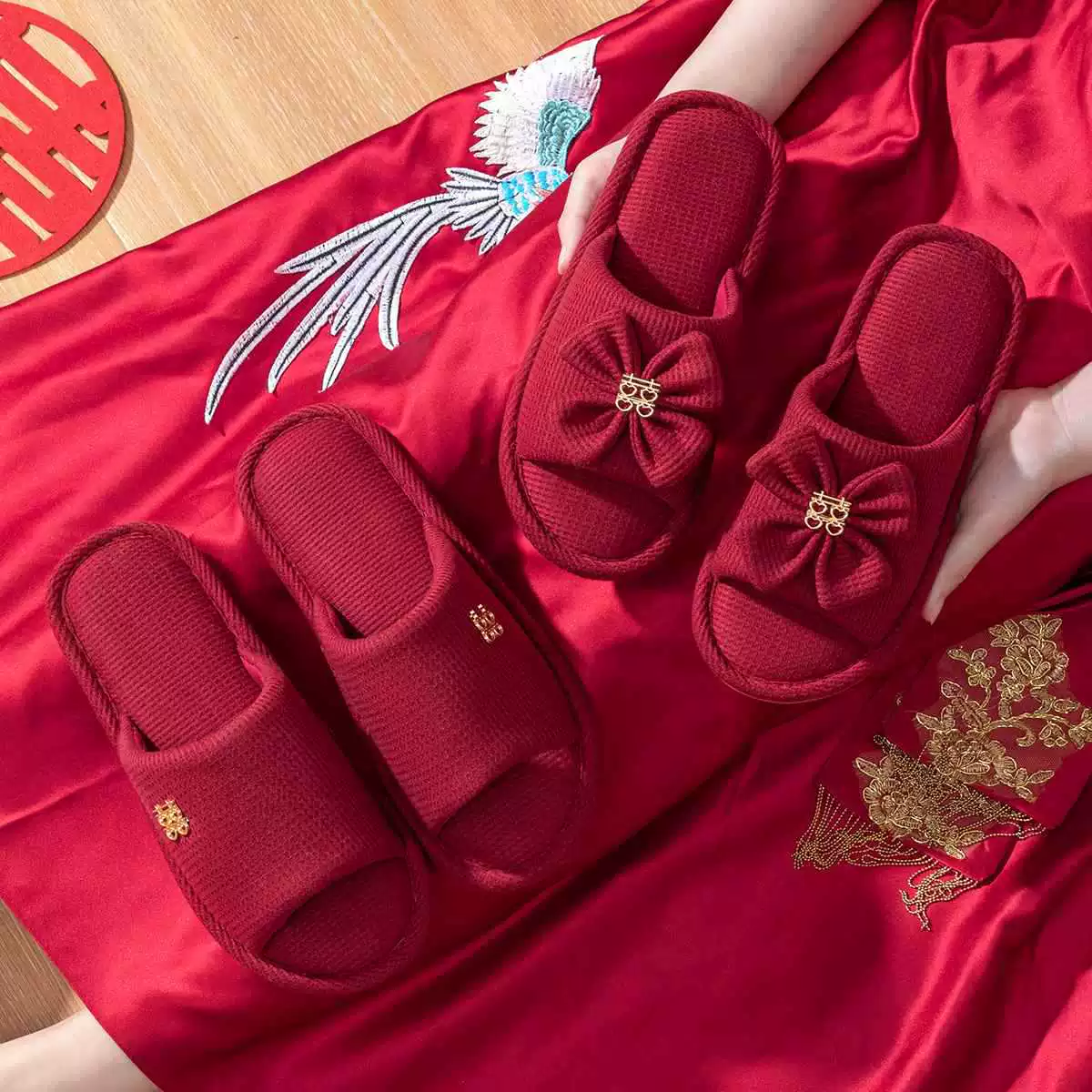 2 пары свадебных тапочек женские летние домашние праздничные красные пара свадебные тапочки 2649