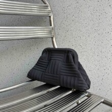 2025新款森系编织托特包女手提单肩包毛线手工包通勤简约百搭包