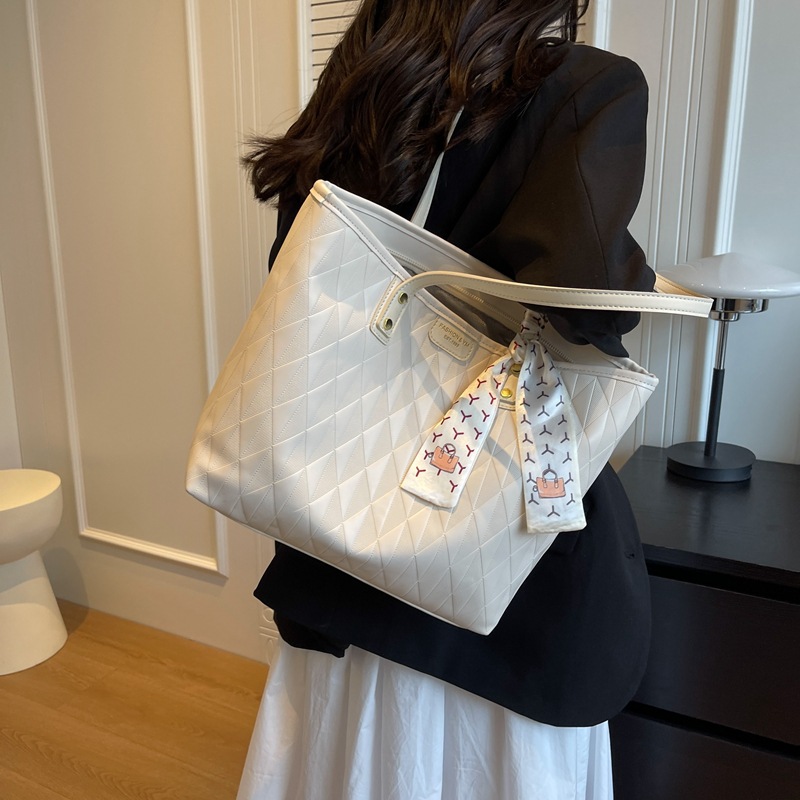 Tote Ba's New Fashion Versatile Handbag Large Capacity Personalized Simple Shoulder Bag PU Leather Fashionable_voghion.com