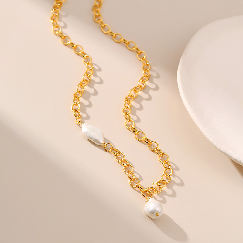 Geometric Pattern Elegant Geometric Copper Plating Freshwater Pearl Necklace