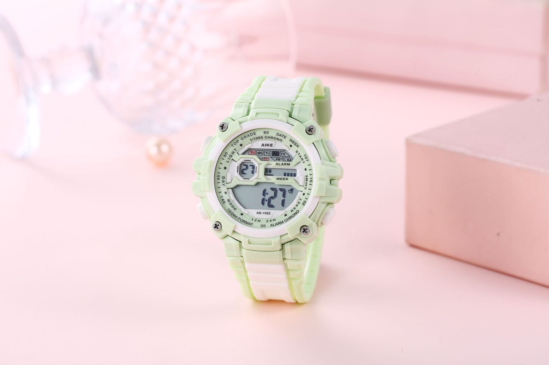 Nuevo estilo británico simple reloj electrónico de color de empalme estudiantes niños reloj de pulsera universal fresco reloj electrónico de alta calidad