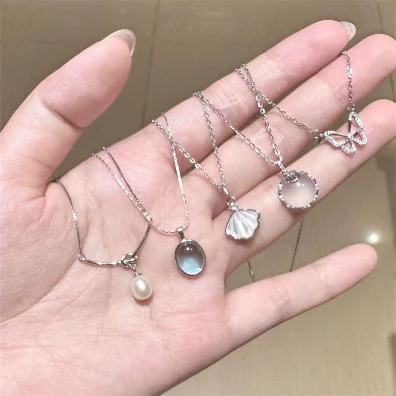 Короткое дизайнерское ожерелье, цепочка для ключей/сумки, аксессуар, тренд сезона, яркий запоминающийся стиль, западный стиль, стиль высокого качества
